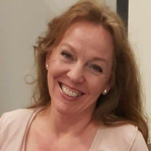 Meet your Posher, Laveta